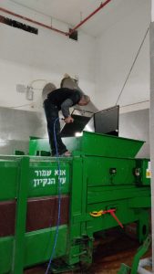 ניקוי שוט אשפה הרצליה לשמירה על מערכת אשפה תקינה ובטוחה